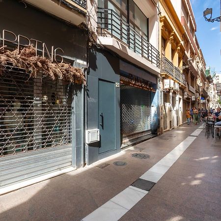 Tiendas 26 Almería Exterior foto